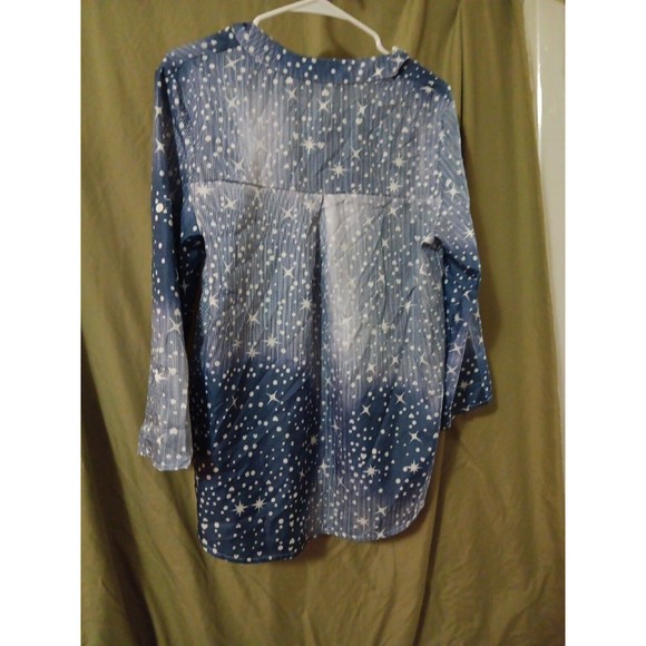 Star Pattern Ombre Shirt No Tags Medium Long Sleeves Woman's Girls Button Up - Picture 3 of 5